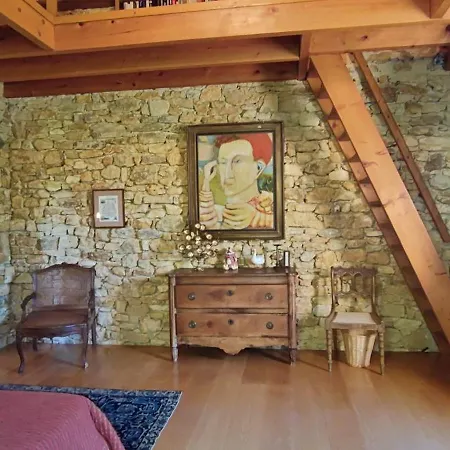 Holiday home Domaine De Perier Cenac-et-Saint-Julien